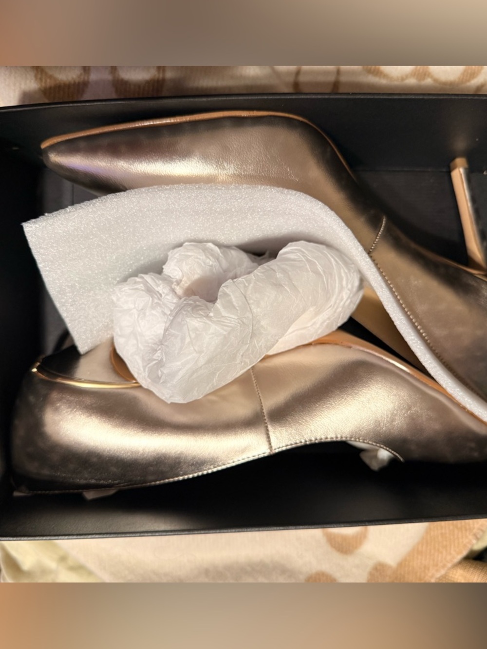 COACH SIZE 11 WILEY Metallic Pointed-Toe Pumps NEVER WORN Approx 3 to 3.5 inches - Picture 10 of 11